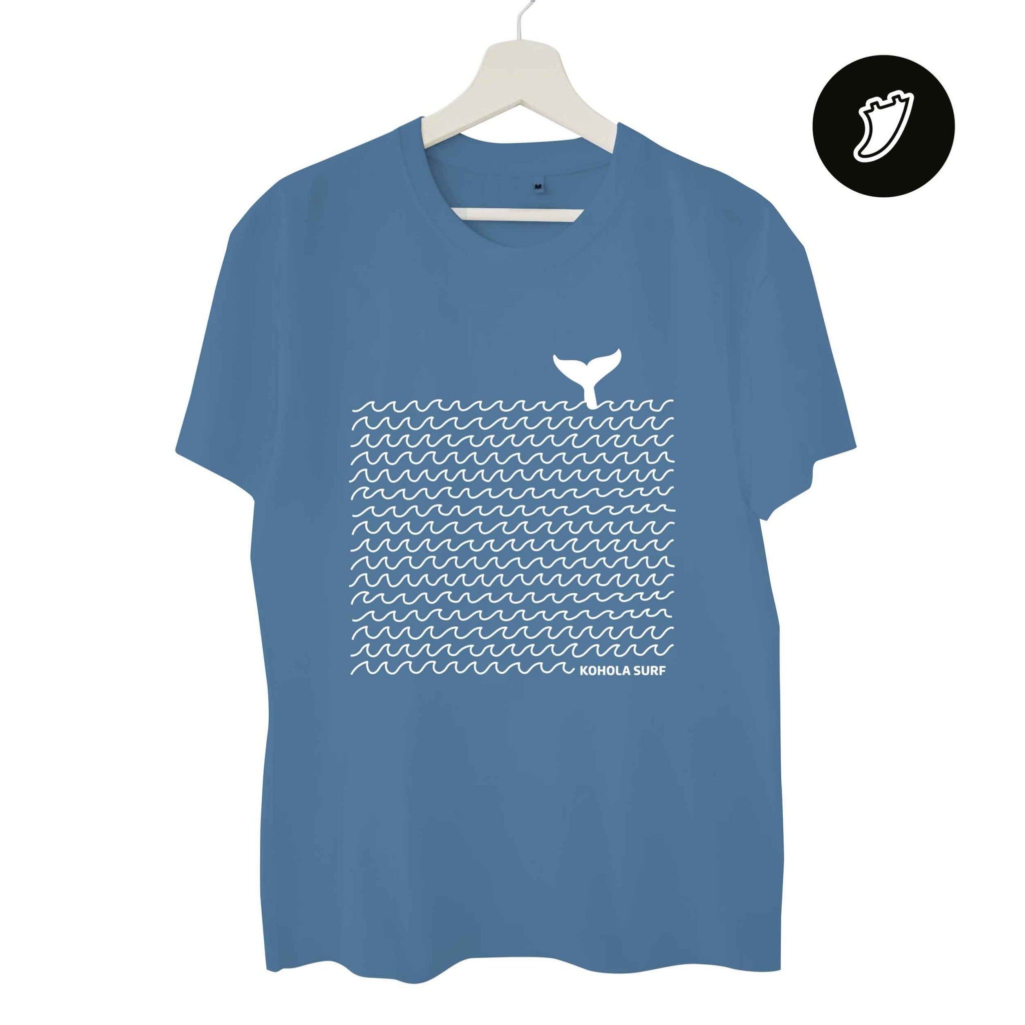 Whale & Waves Man T-Shirt